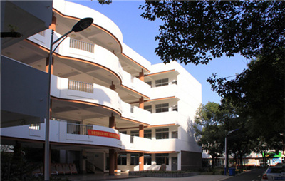 扬州市弘扬中等专业学校