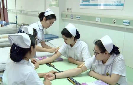 南通卫生高等职业技术学校指南：地址、联系方式及招生信息